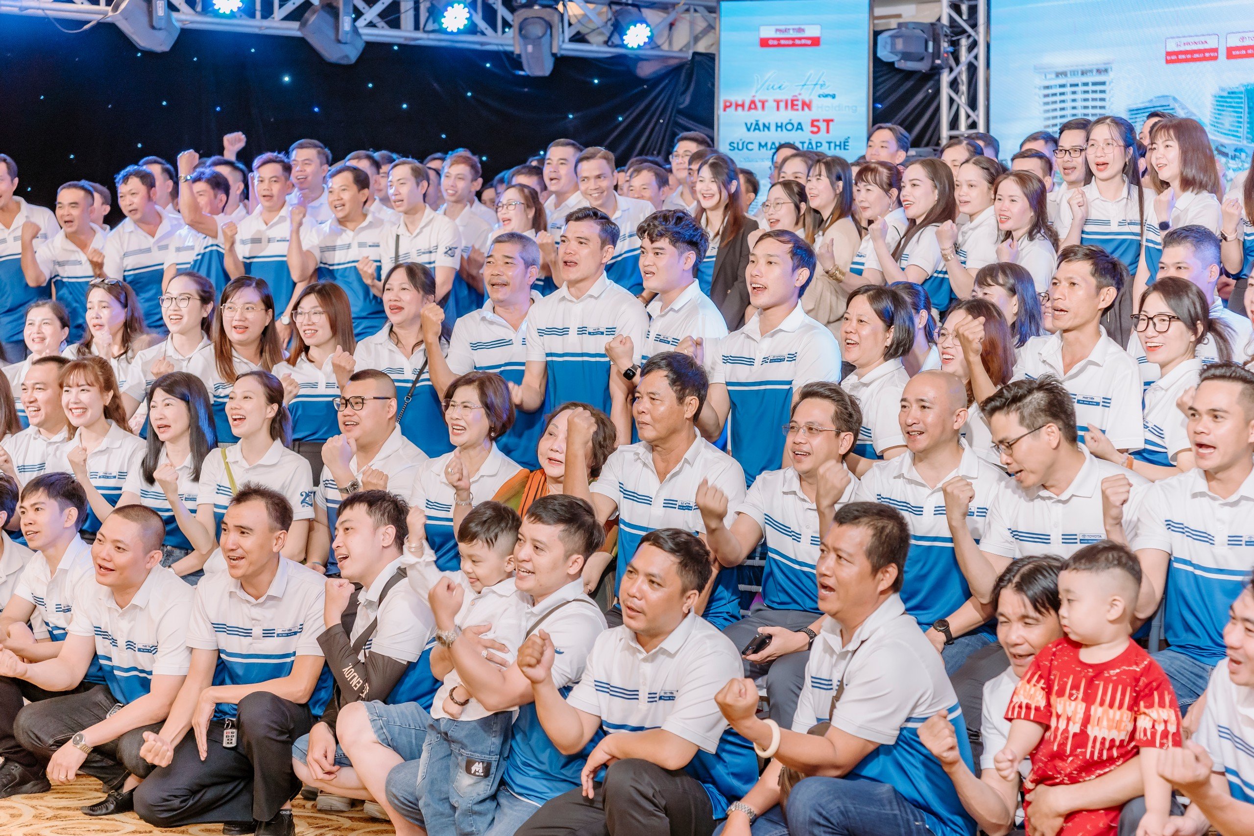 Company trip “Văn hóa 5T - Sức mạnh tập thể”