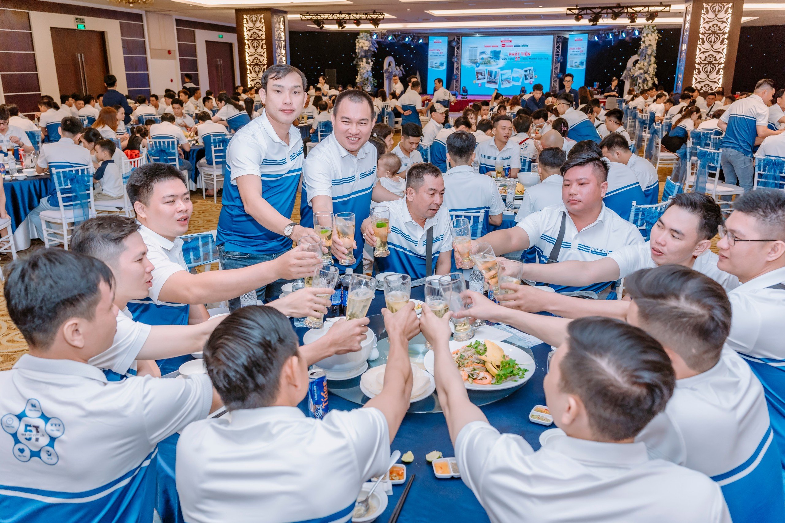 Company trip “Văn hóa 5T - Sức mạnh tập thể”