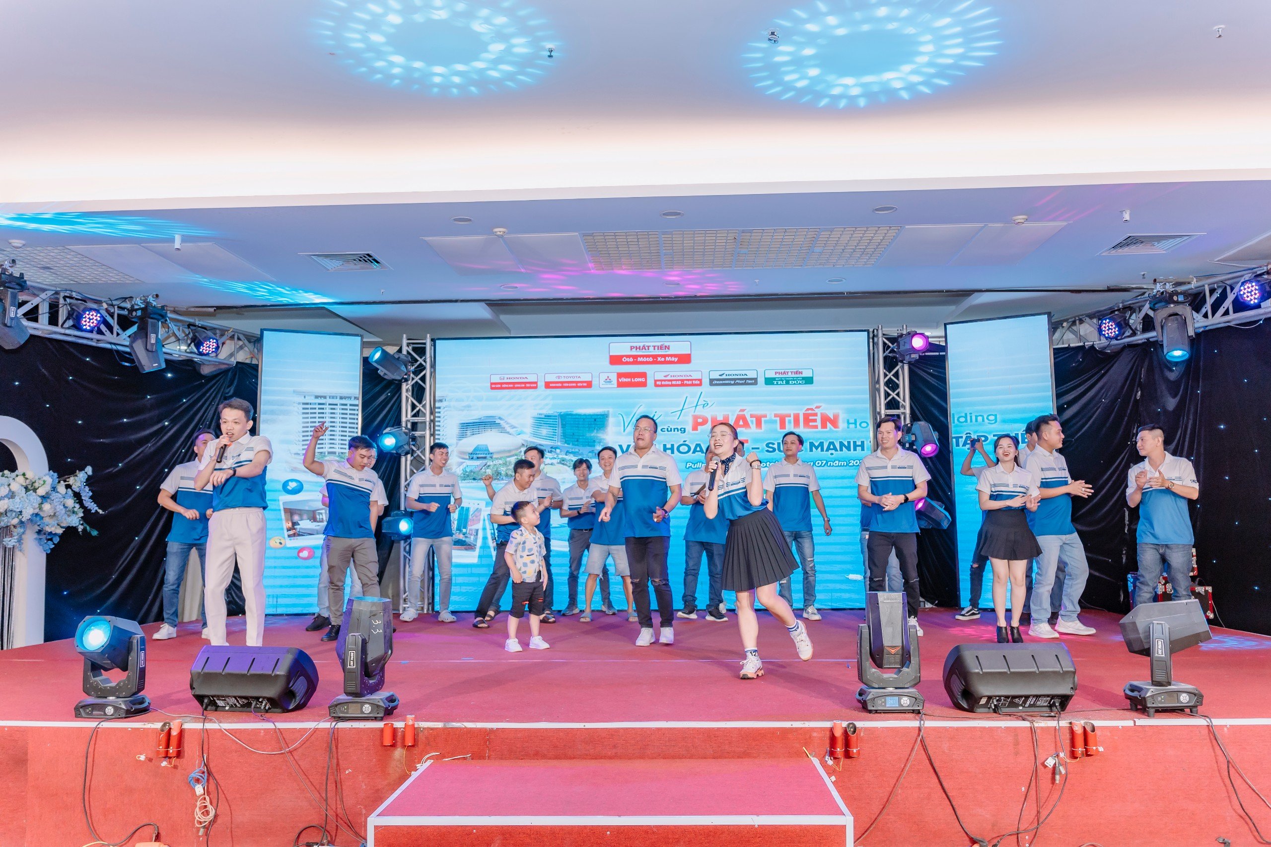 Company trip “Văn hóa 5T - Sức mạnh tập thể”