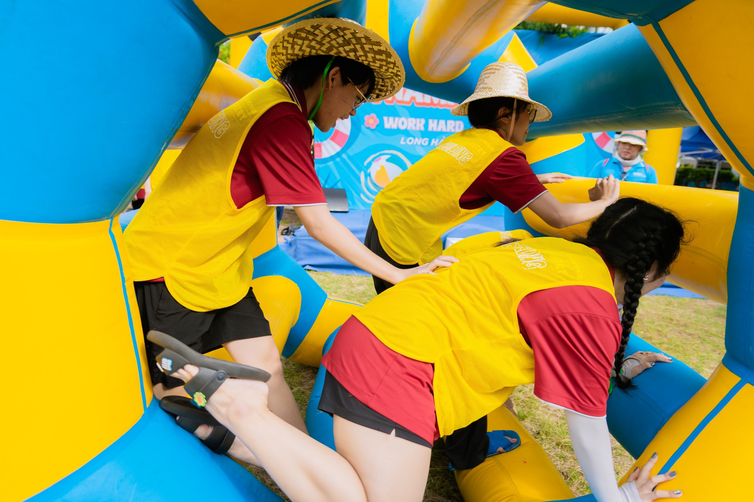 Dynamic summer - work hard, play hard